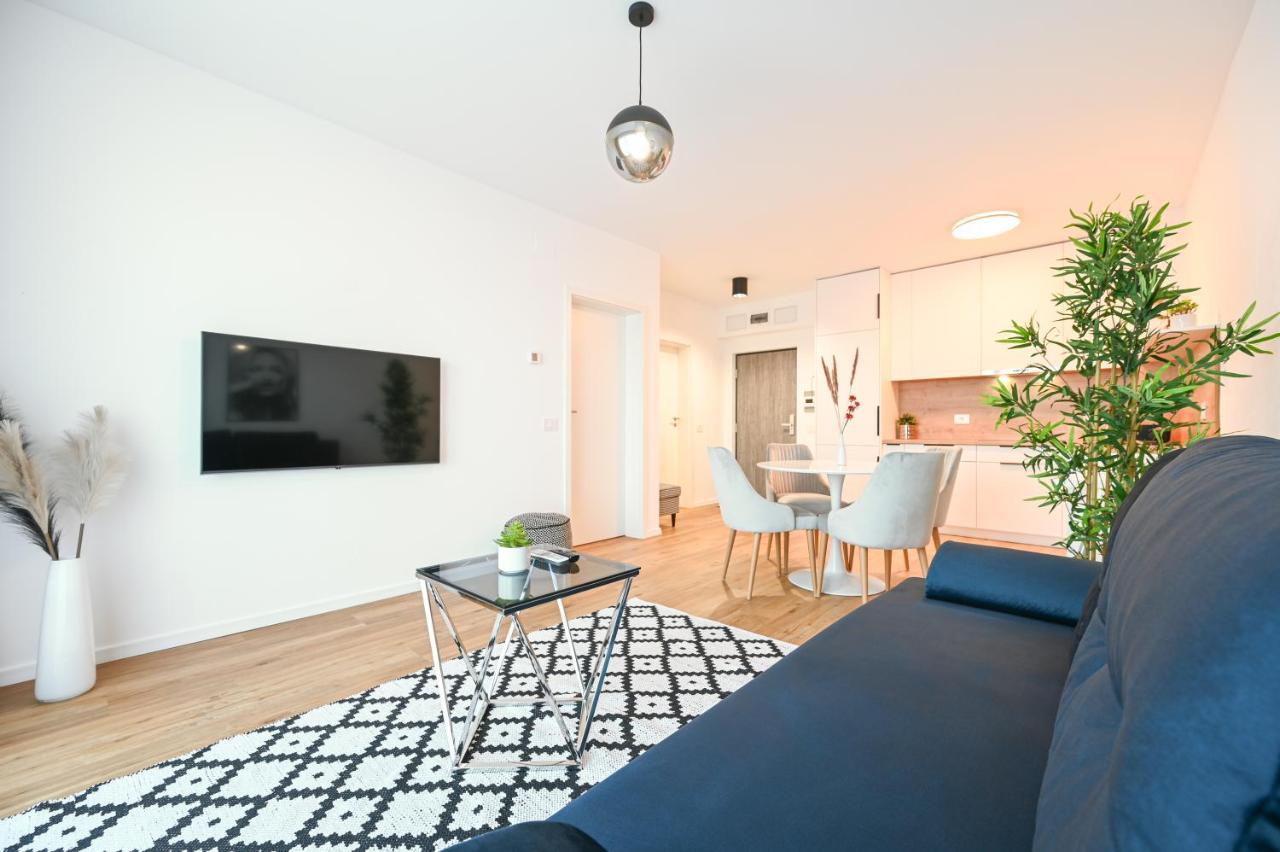 Apartmán Km Flats Oradea Exteriér fotografie